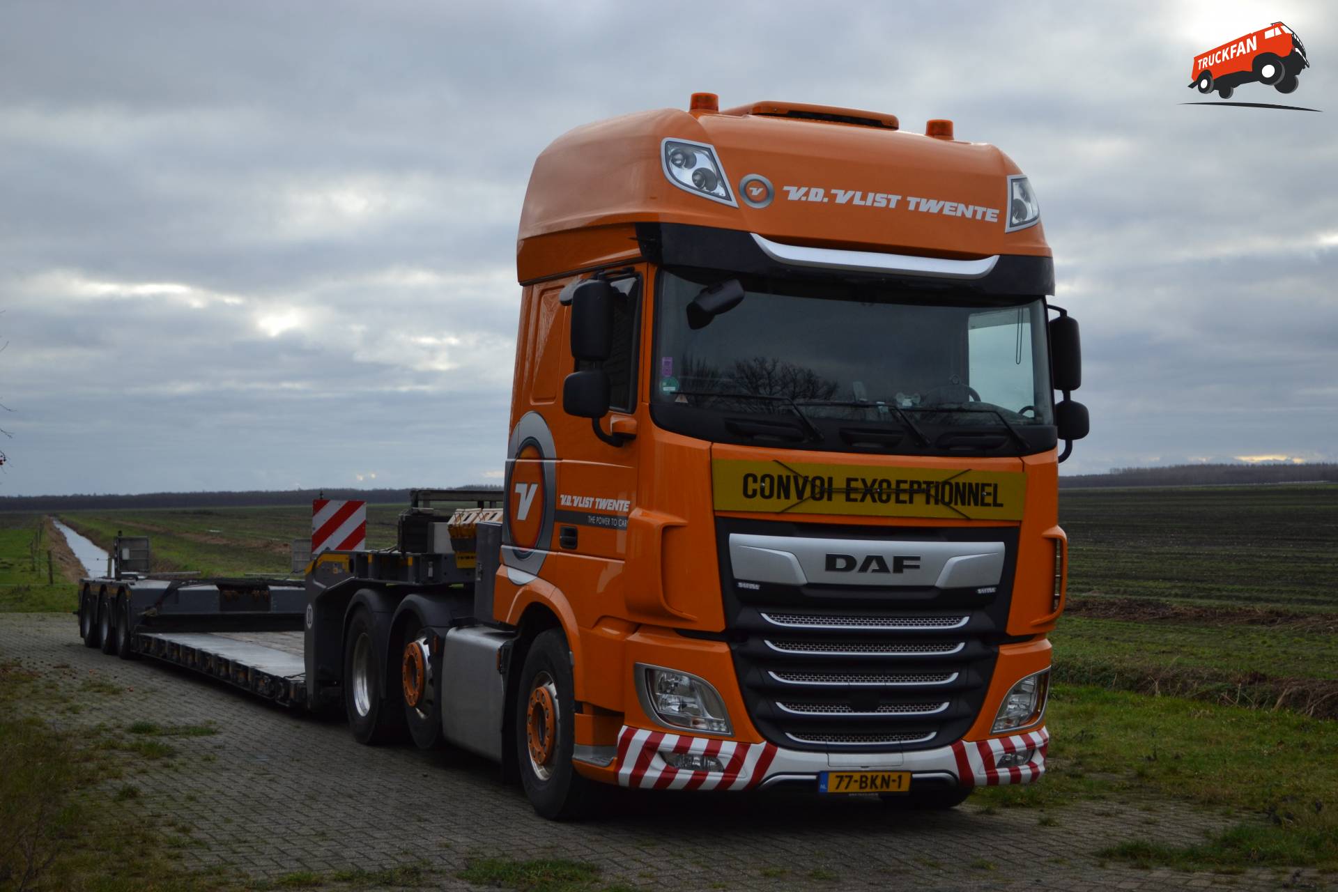 Foto DAF XF Van Zwaartransport Twente ZTT B V TruckFan