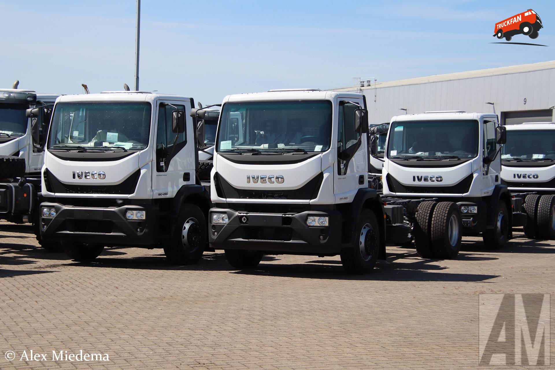 Foto Iveco Eurocargo Van Pk Trucks Truckfan