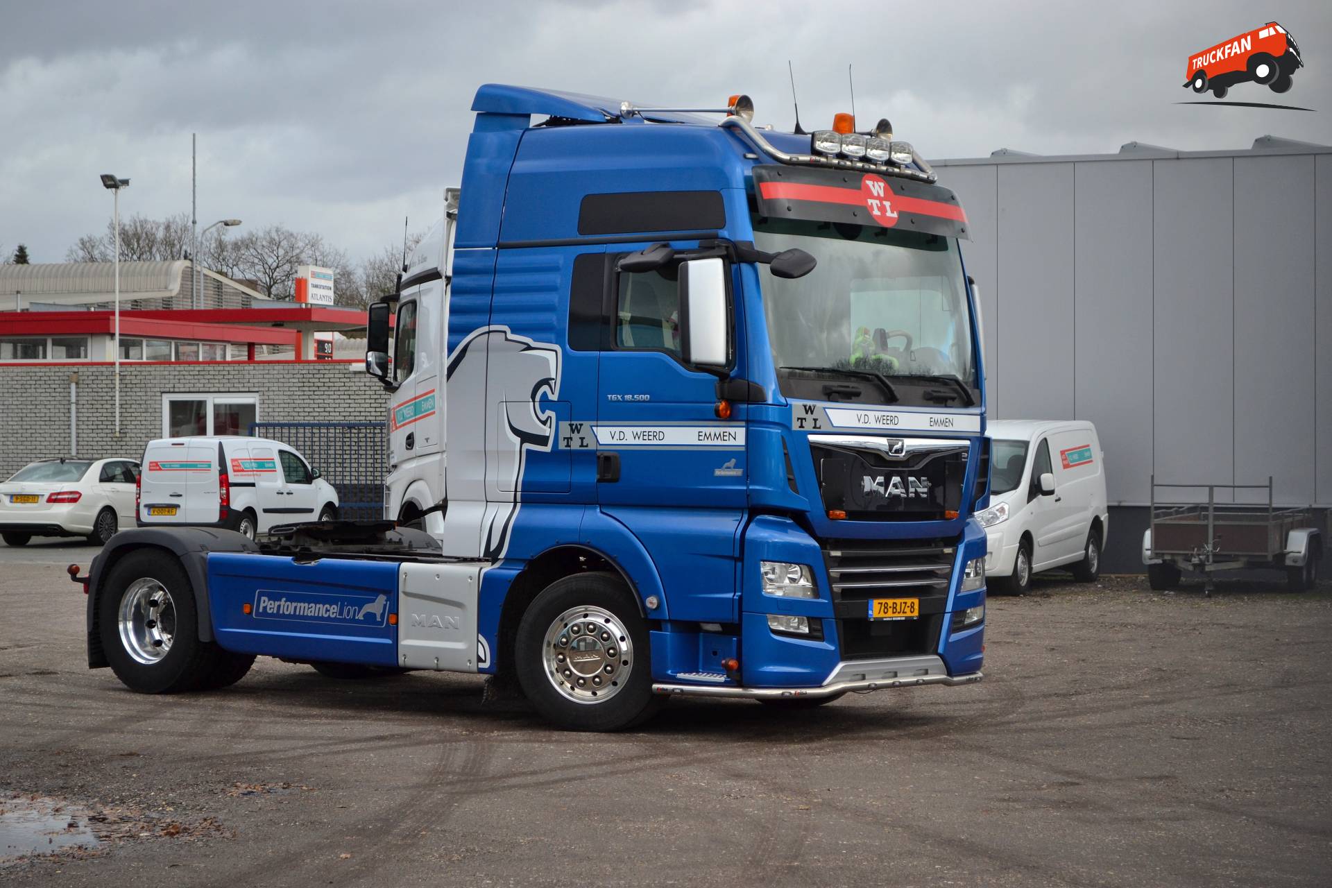 Foto MAN TGX Van V D Weerd WTL Transport TruckFan