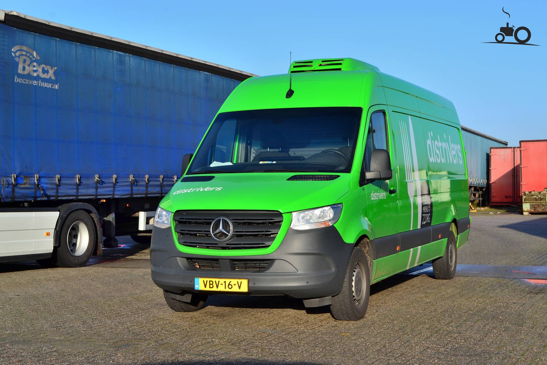 Foto Mercedes Benz Sprinter Van Distrivers TruckFan