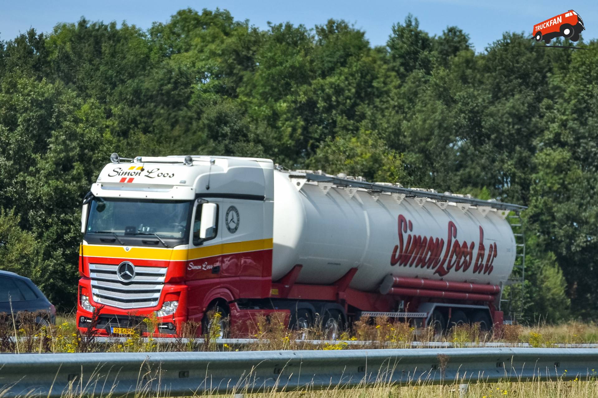 Foto Mercedes Benz Actros Mp Van Simon Loos Bv Truckfan