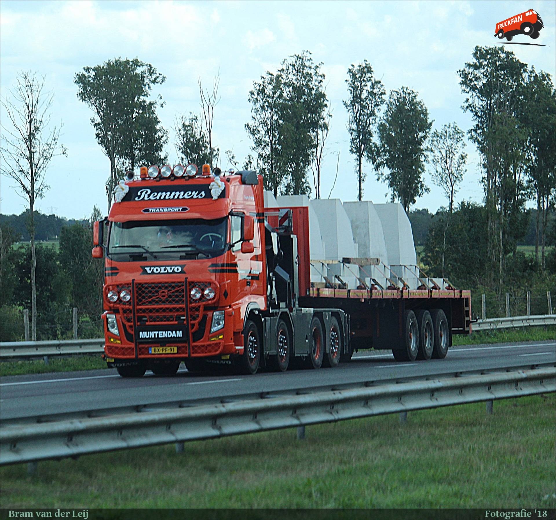 Foto Volvo Fh Van Remmers Transport Truckfan