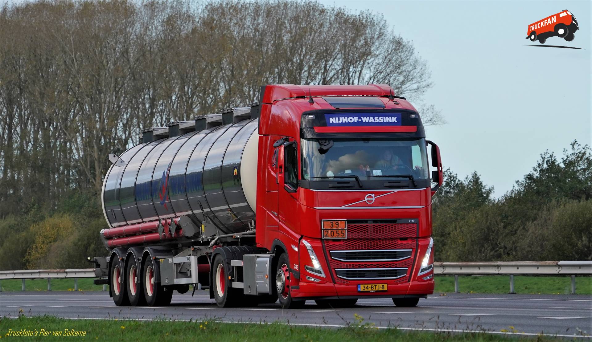 Foto Volvo FH 5th Gen Van Nijhof Wassink TruckFan