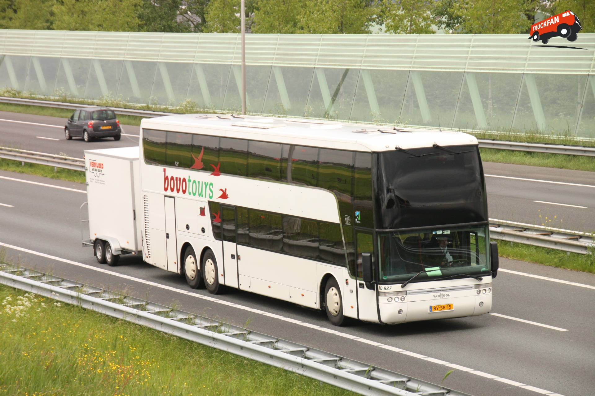 Van Hool TD927 Astromega bus van Bovo Tours op 12 mei 2014