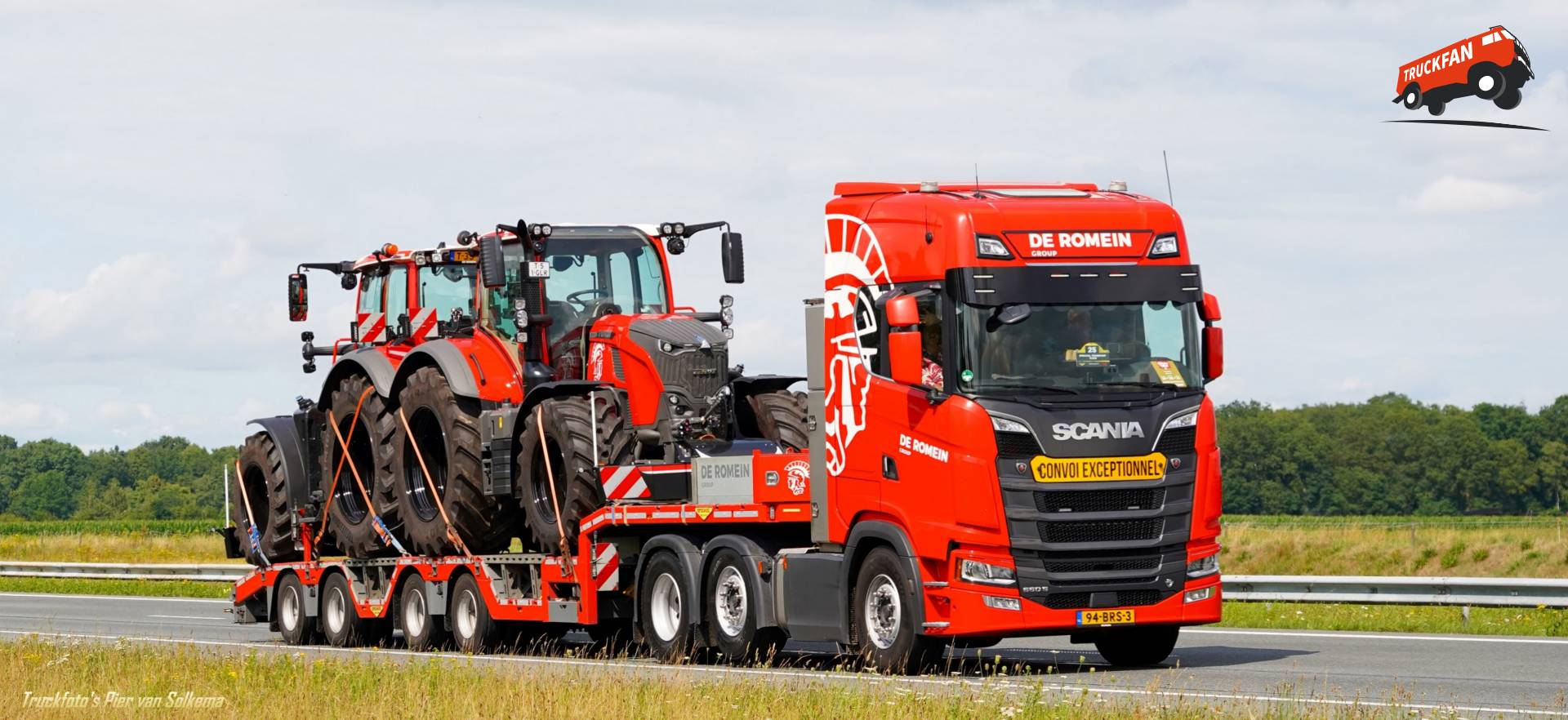 Scania 660S vrachtwagen bij A28 Hooghalen
