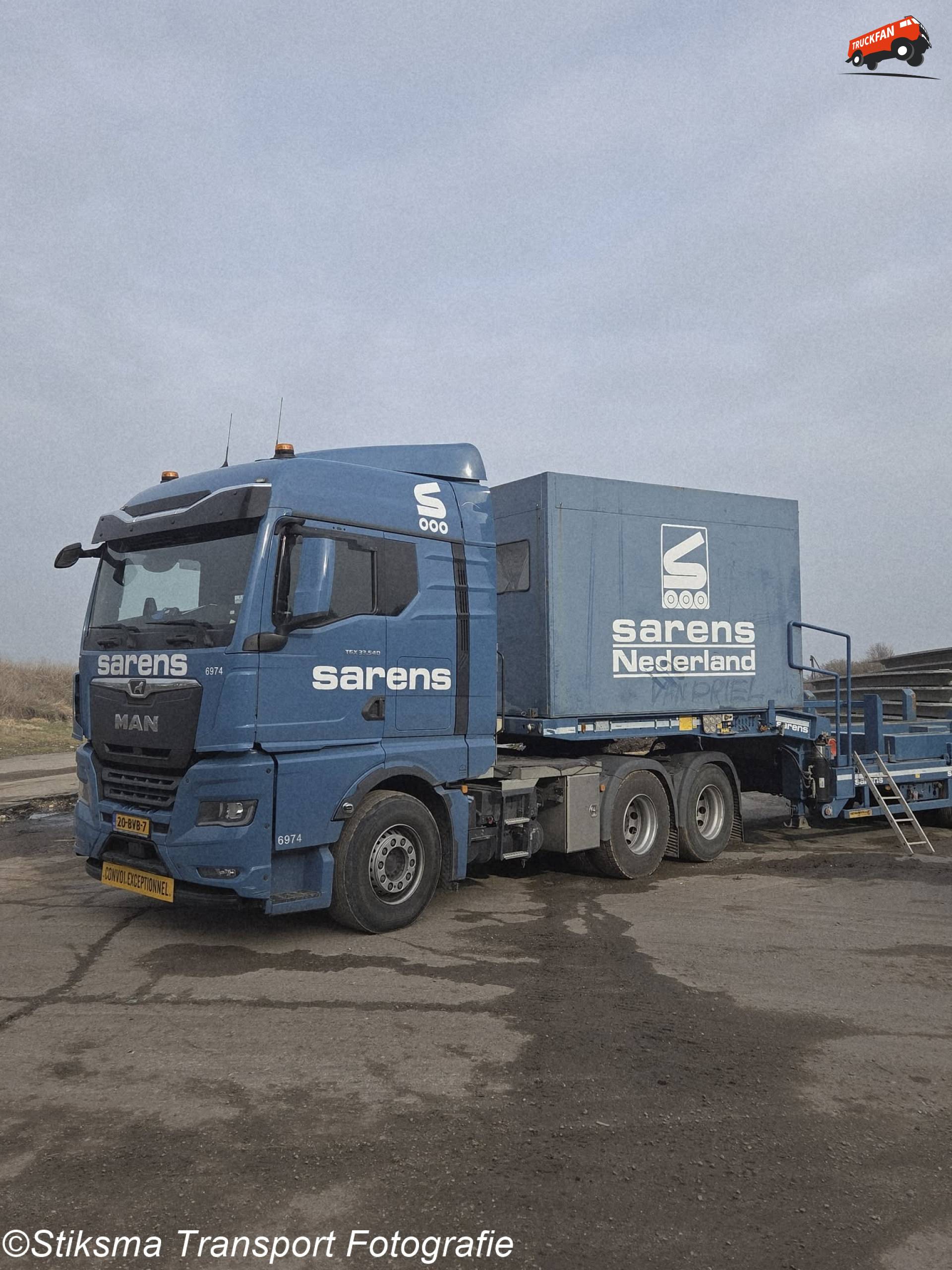 MAN TGX 33.5 Sleeper vrachtwagen