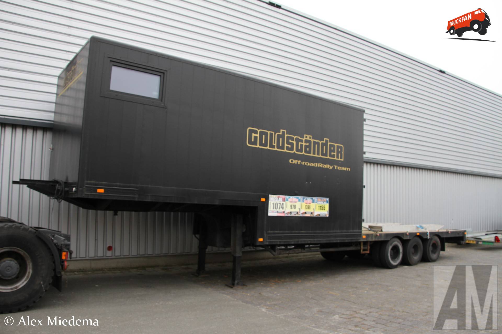 Broshuis E-2190/24 trailer from Goldständer Rally Team