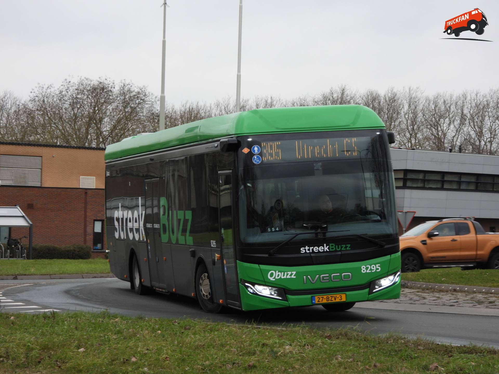 Qbuzz Iveco Crossway op lijn 395