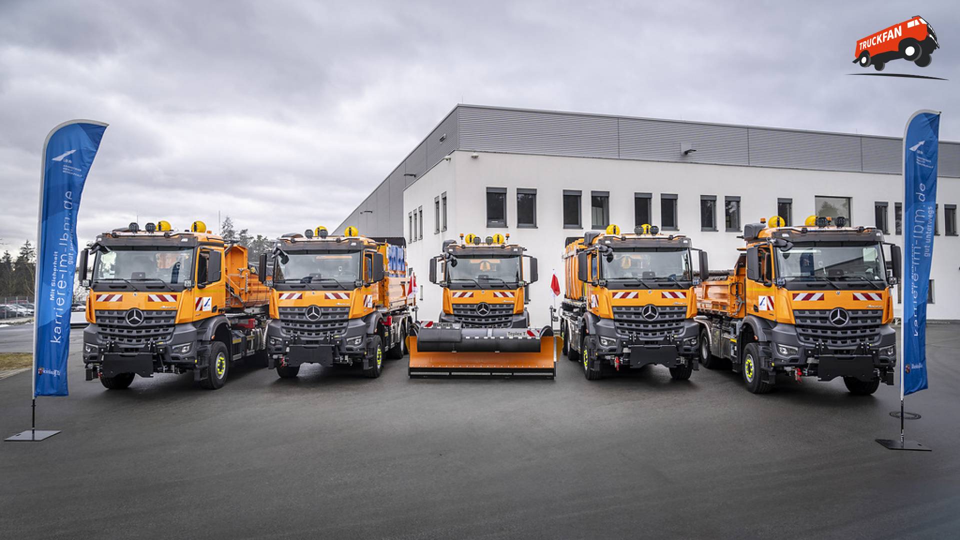 Overdracht van Mercedes-Benz Arocs aan Mobiliteitsdienst