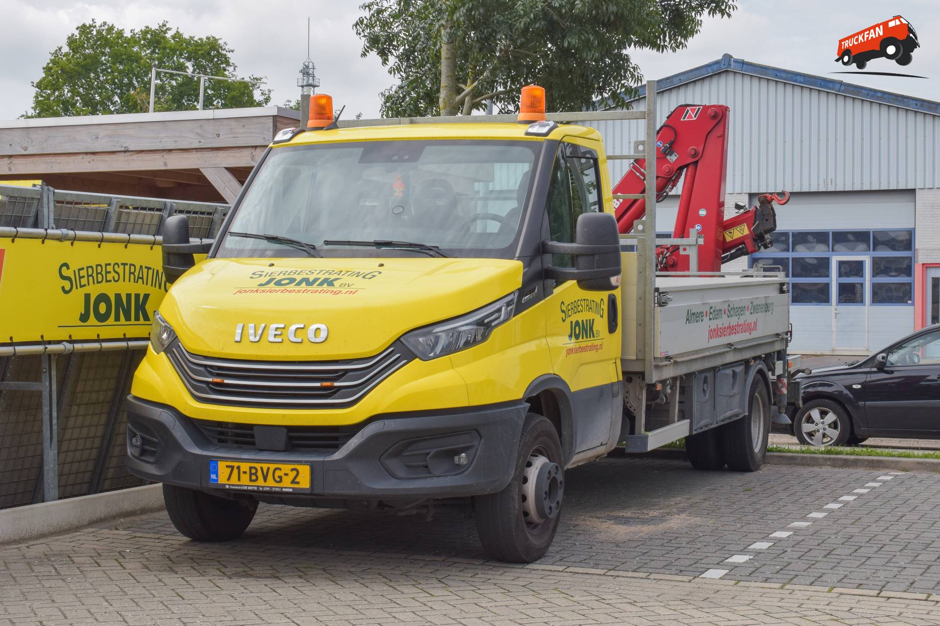 Iveco Daily Jonk Sierbestrating BV Schagen