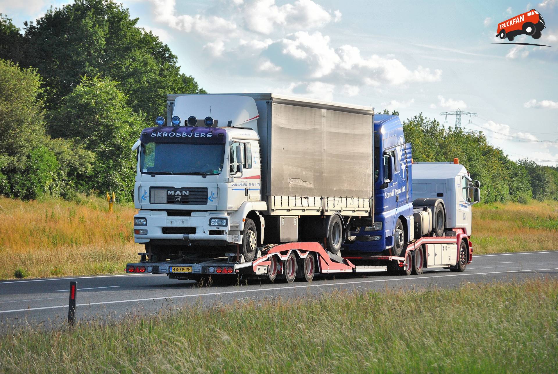 GS Meppel AN 2400 TR TTM Vrachtwagen transport Vollenhove