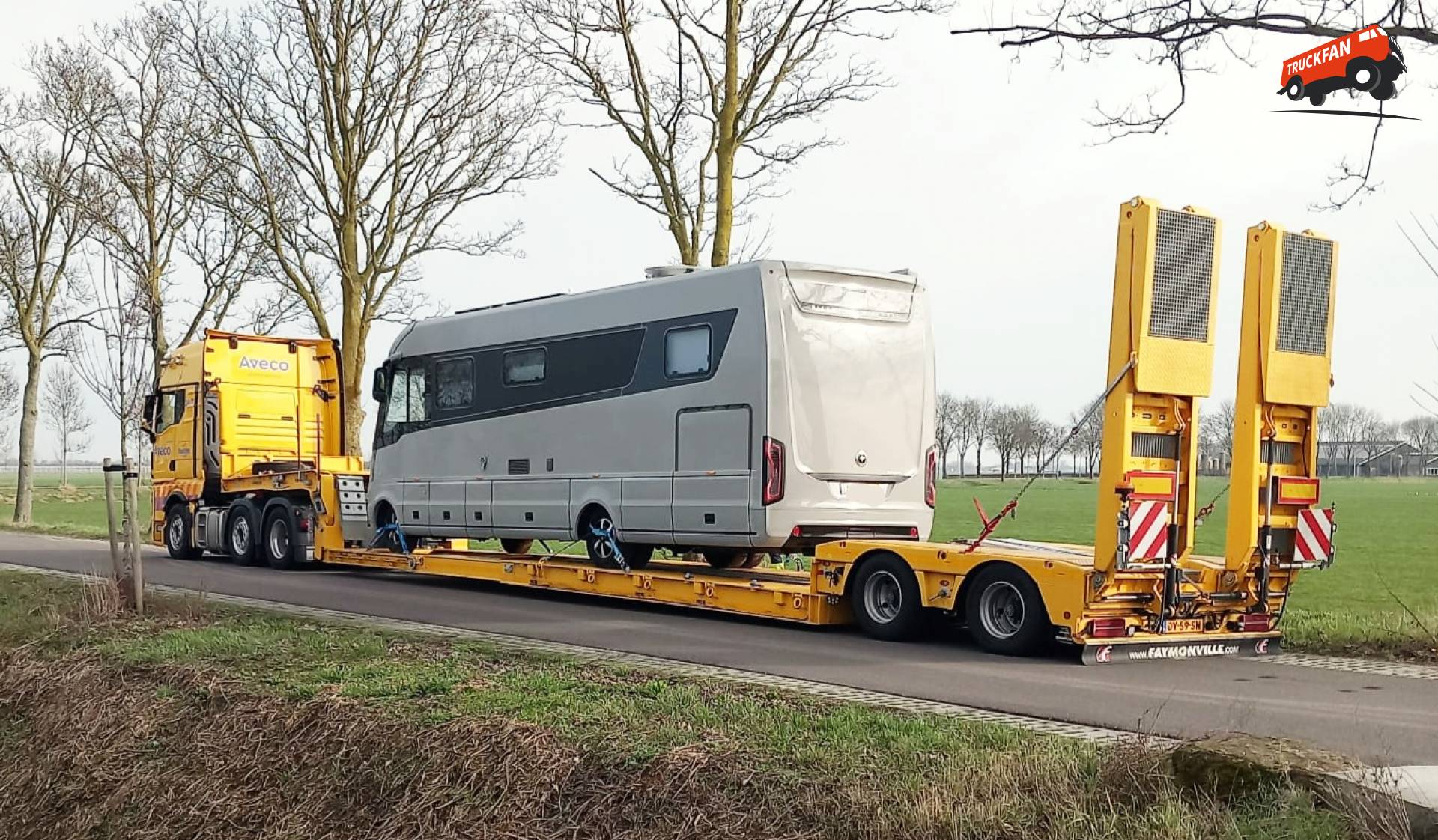 Faymonville MegaMAX dieplader bij Zinger Campers