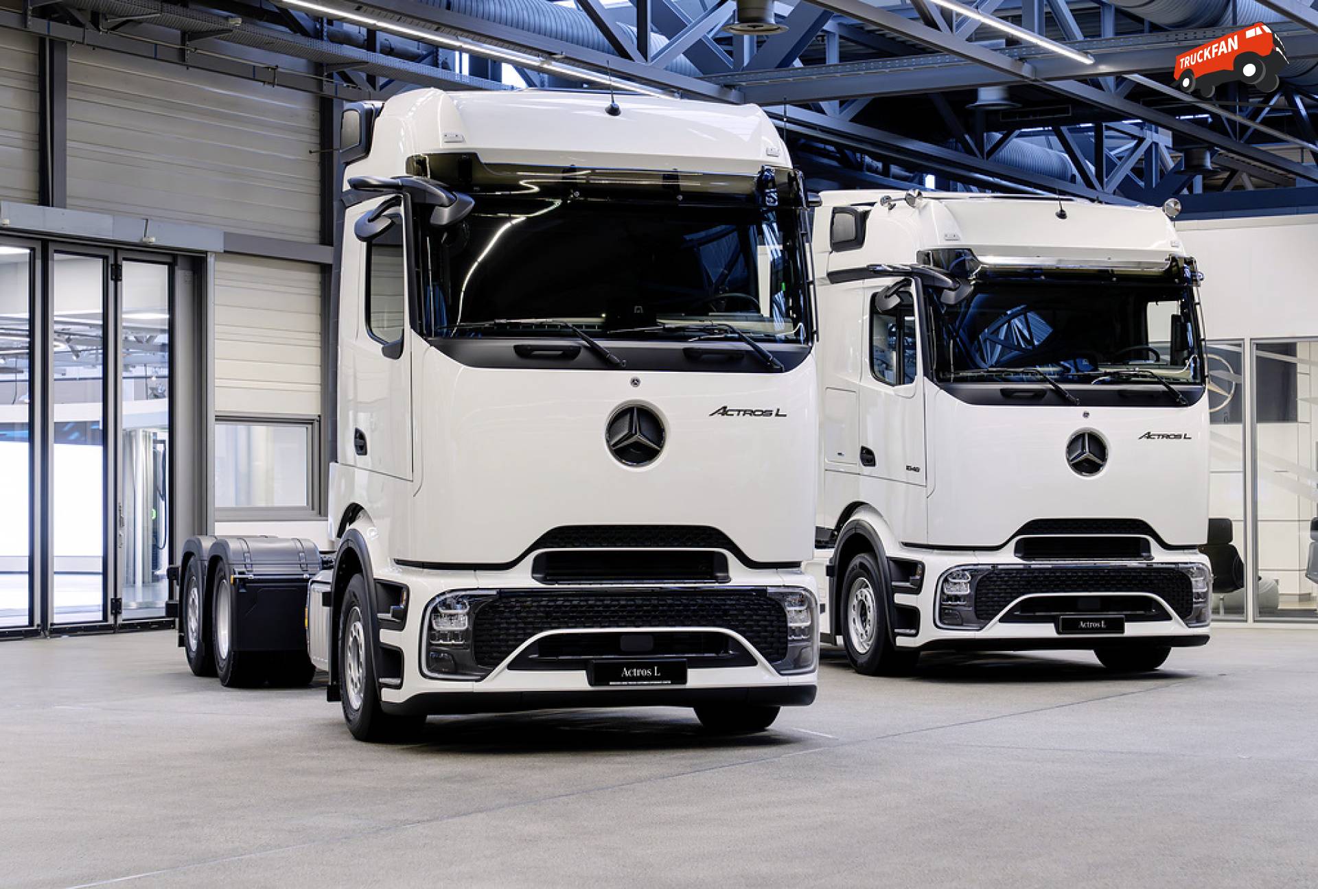 Delivery of 500 Actros L ProCabin trucks to Girteka in 2026