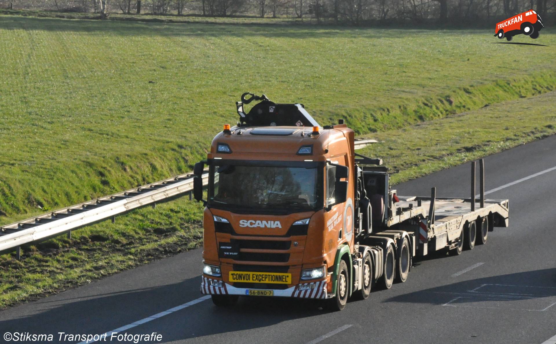 Scania S-serie vrachtwagen van Van Der Vlist in Assen