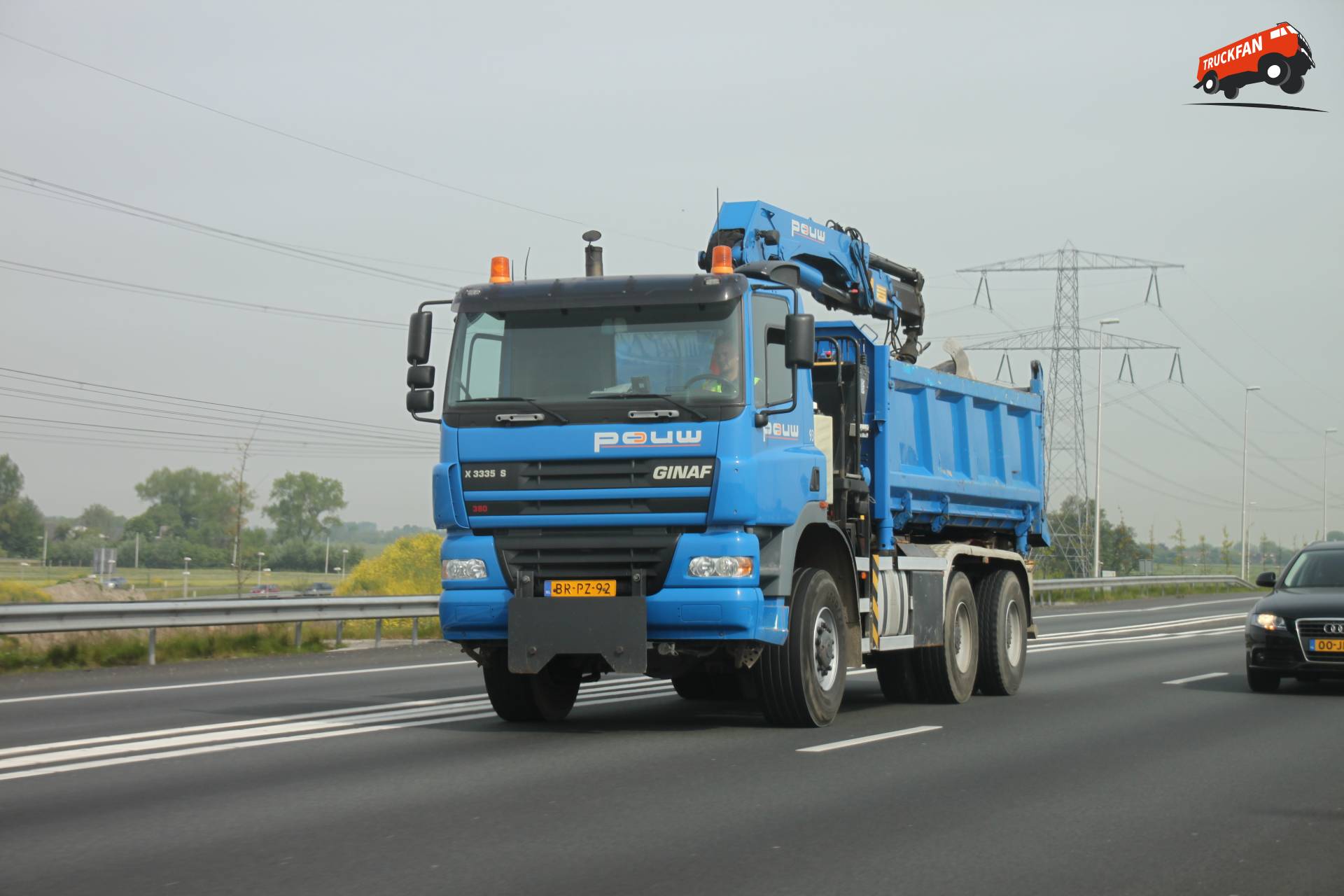 GINAF X3335-S vrachtwagen