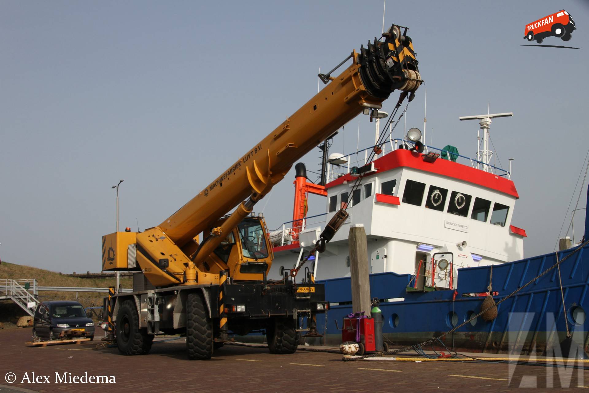 Telescoopkraan van Machinefabriek J. Luyt