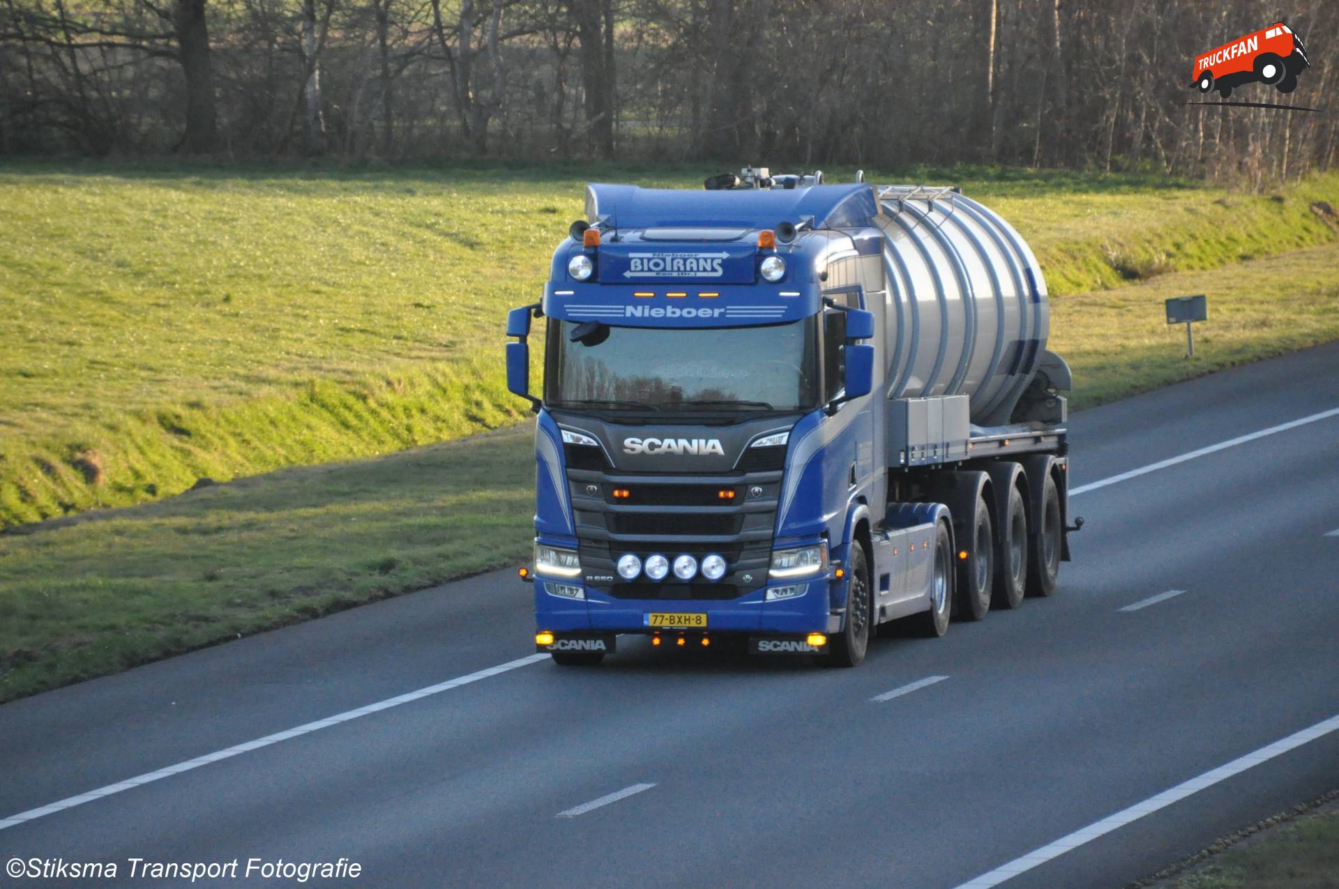 Scania R660 vrachtwagen van Biotrans
