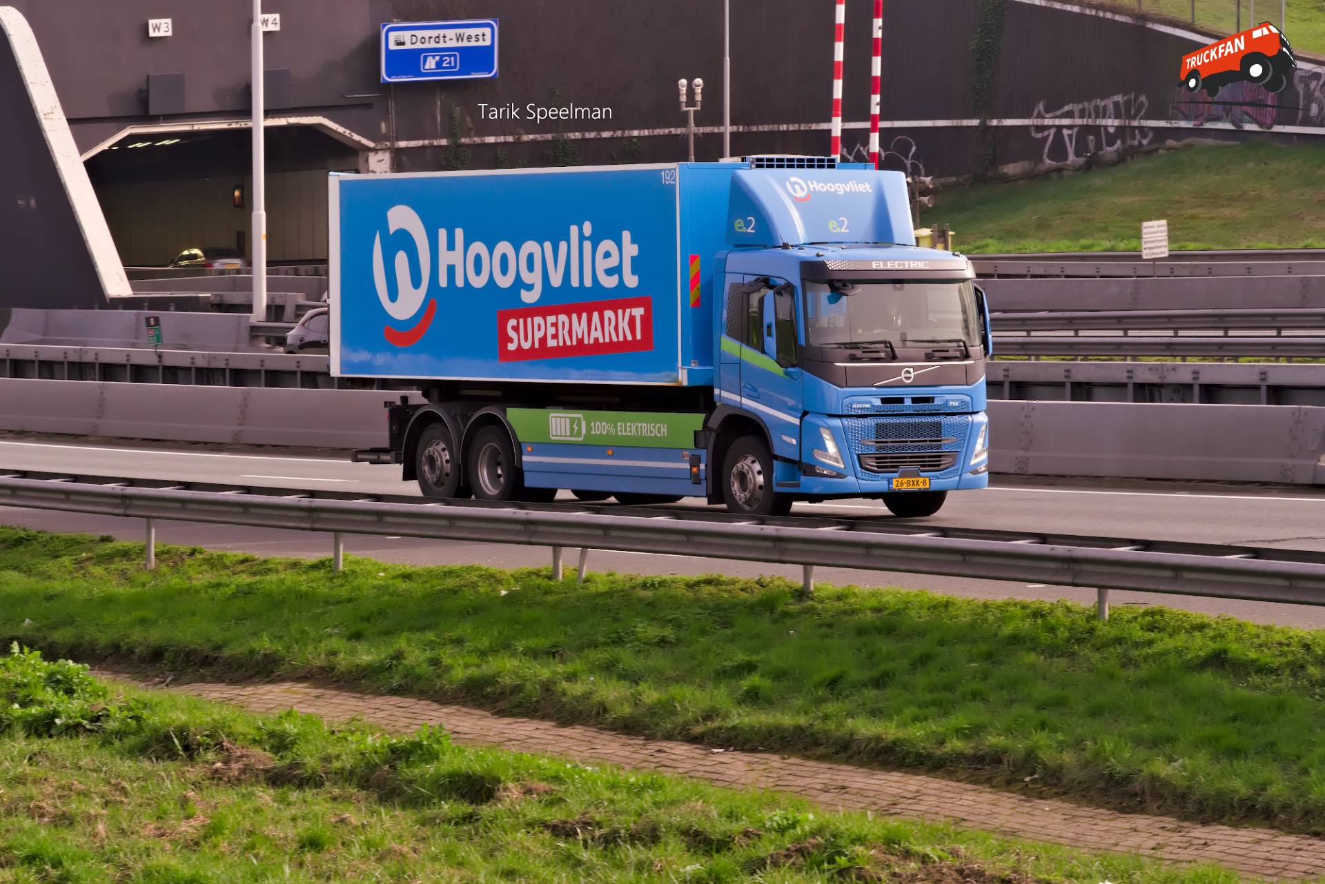 Volvo FM Electric vrachtwagen met kenteken 26-BXK-8
