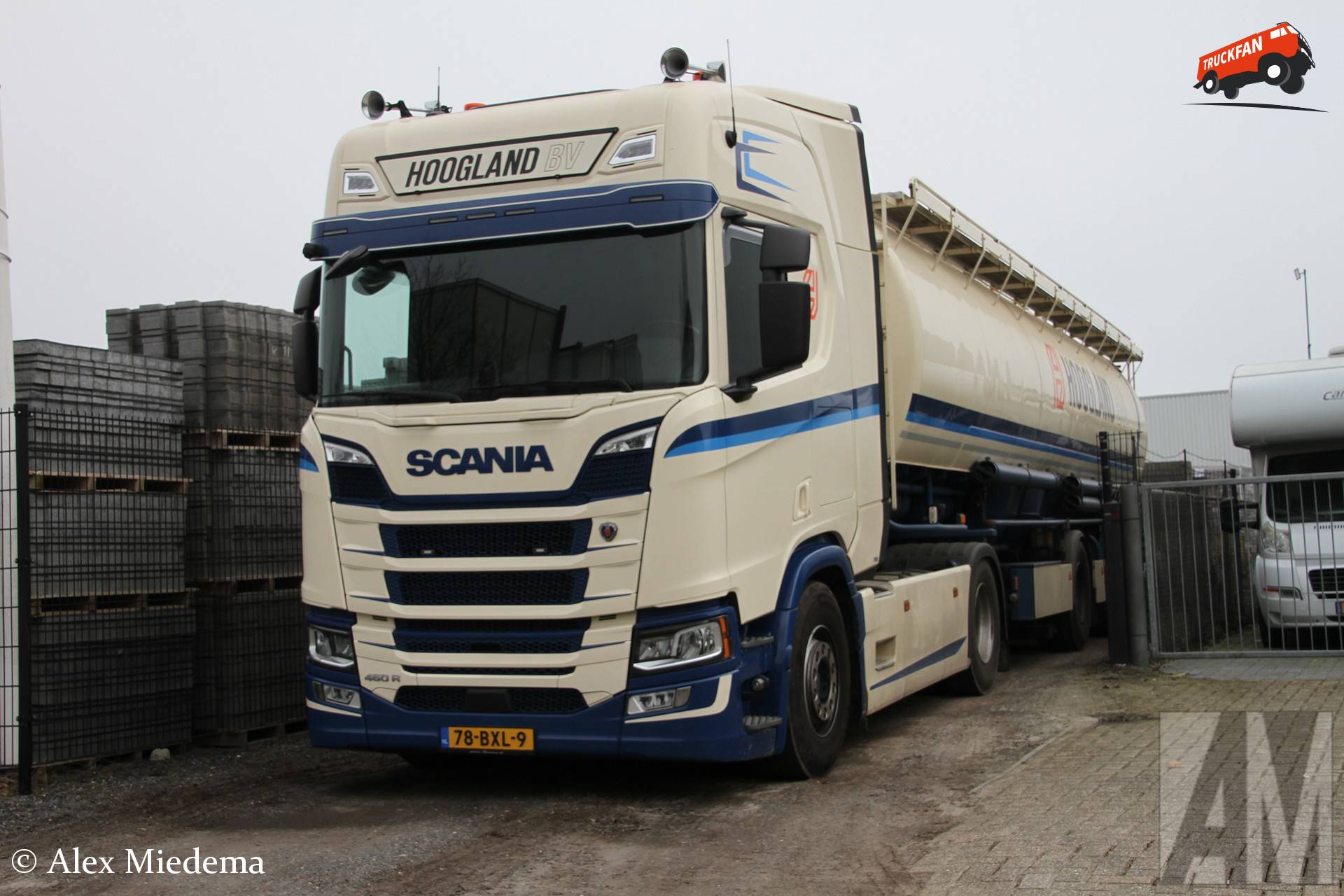 Scania 460R van Hoogland BV