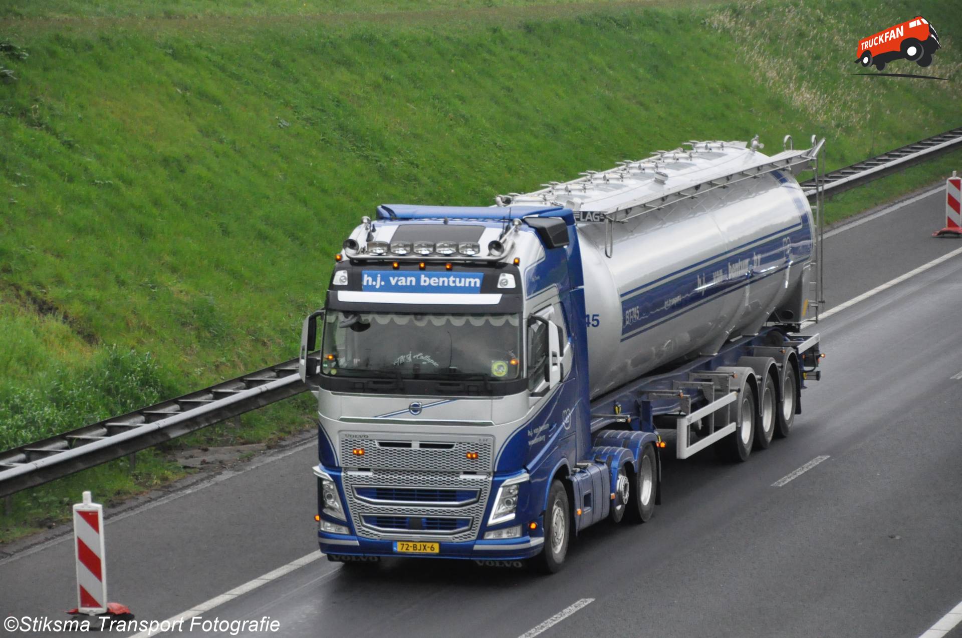 Volvo FH vrachtwagen van H.J. Van Bentum