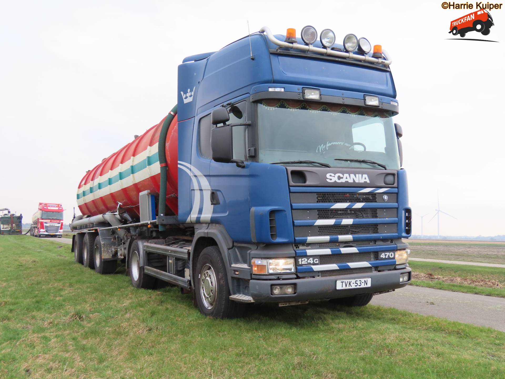 Scania 124 drijfmest aanvoer op Pottendijk