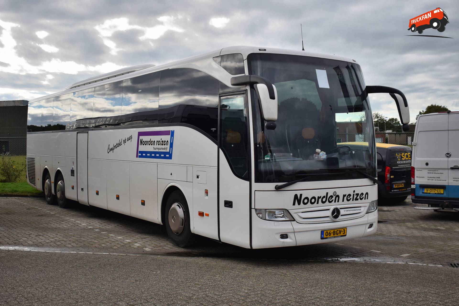 Mercedes Benz Tourismo RHD-L Noorden Reizen Coevorden