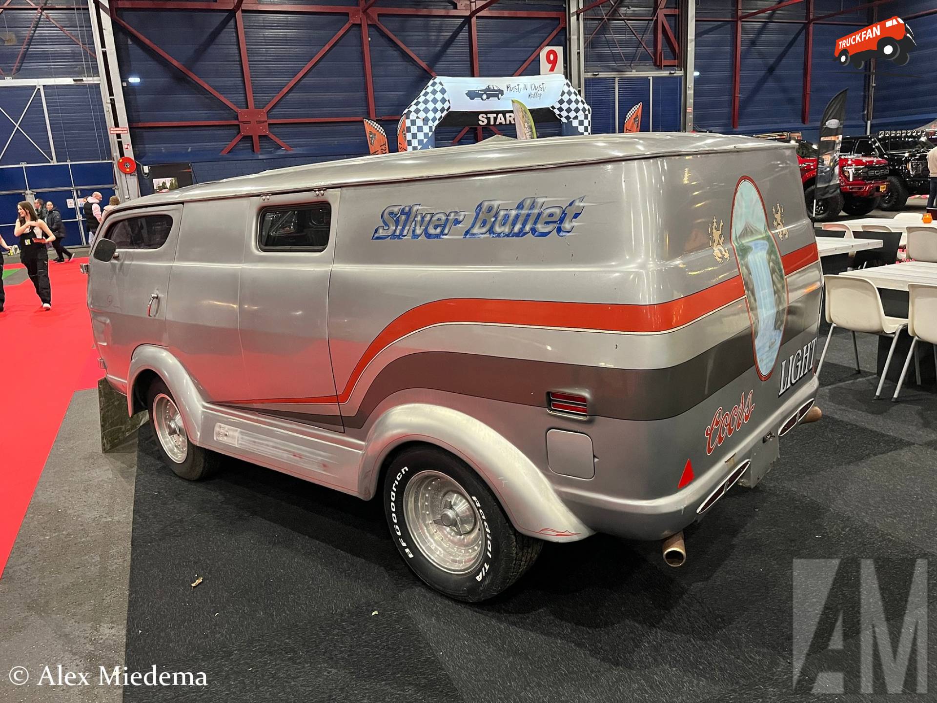 GMC Rallywagon 1969 op Racing Expo Leeuwarden