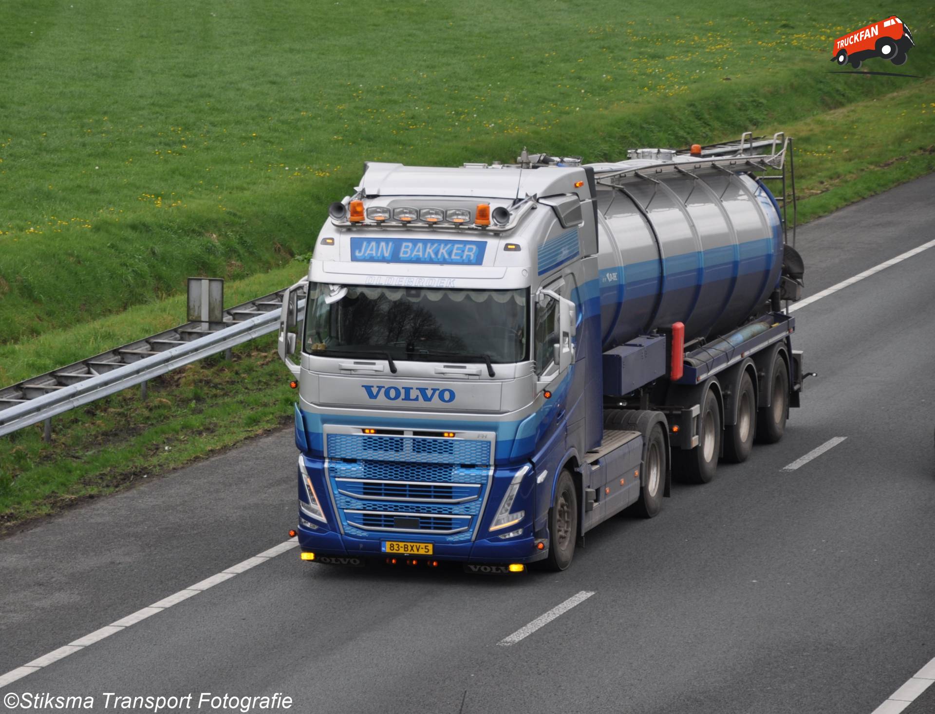 Volvo FH vrachtwagen van Jan Bakker Transport