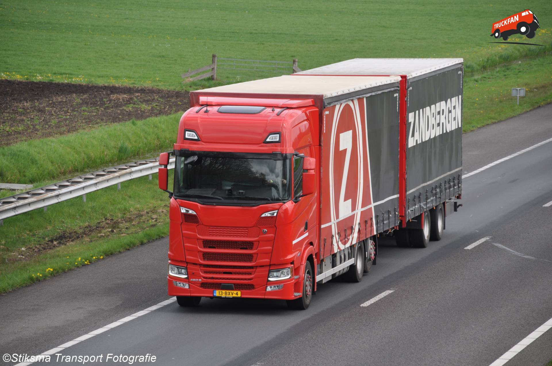 Scania S460 vrachtwagen van Zandbergen