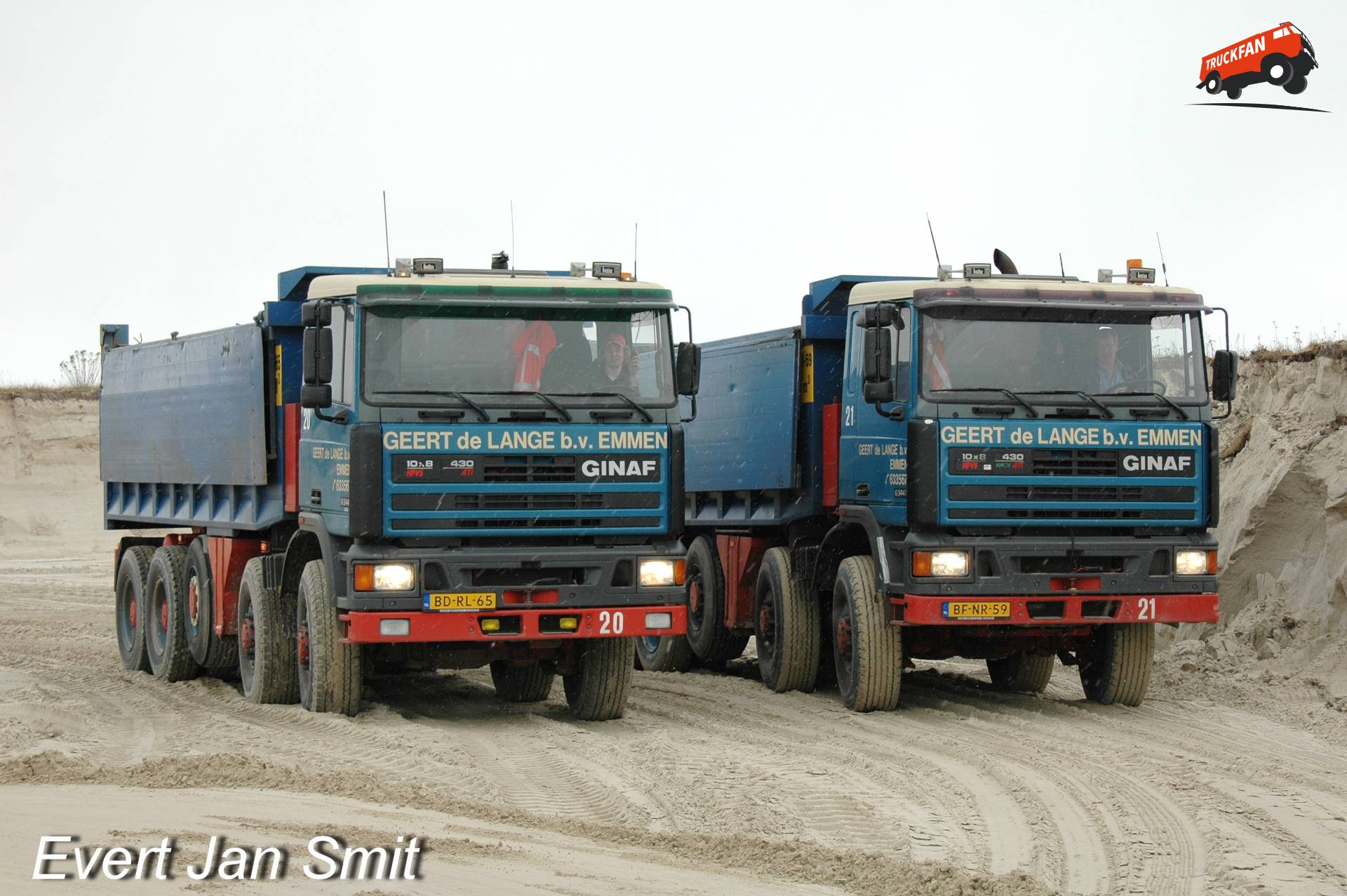 Ginaf 5447 vrachtwagen in Emmen maart 2006