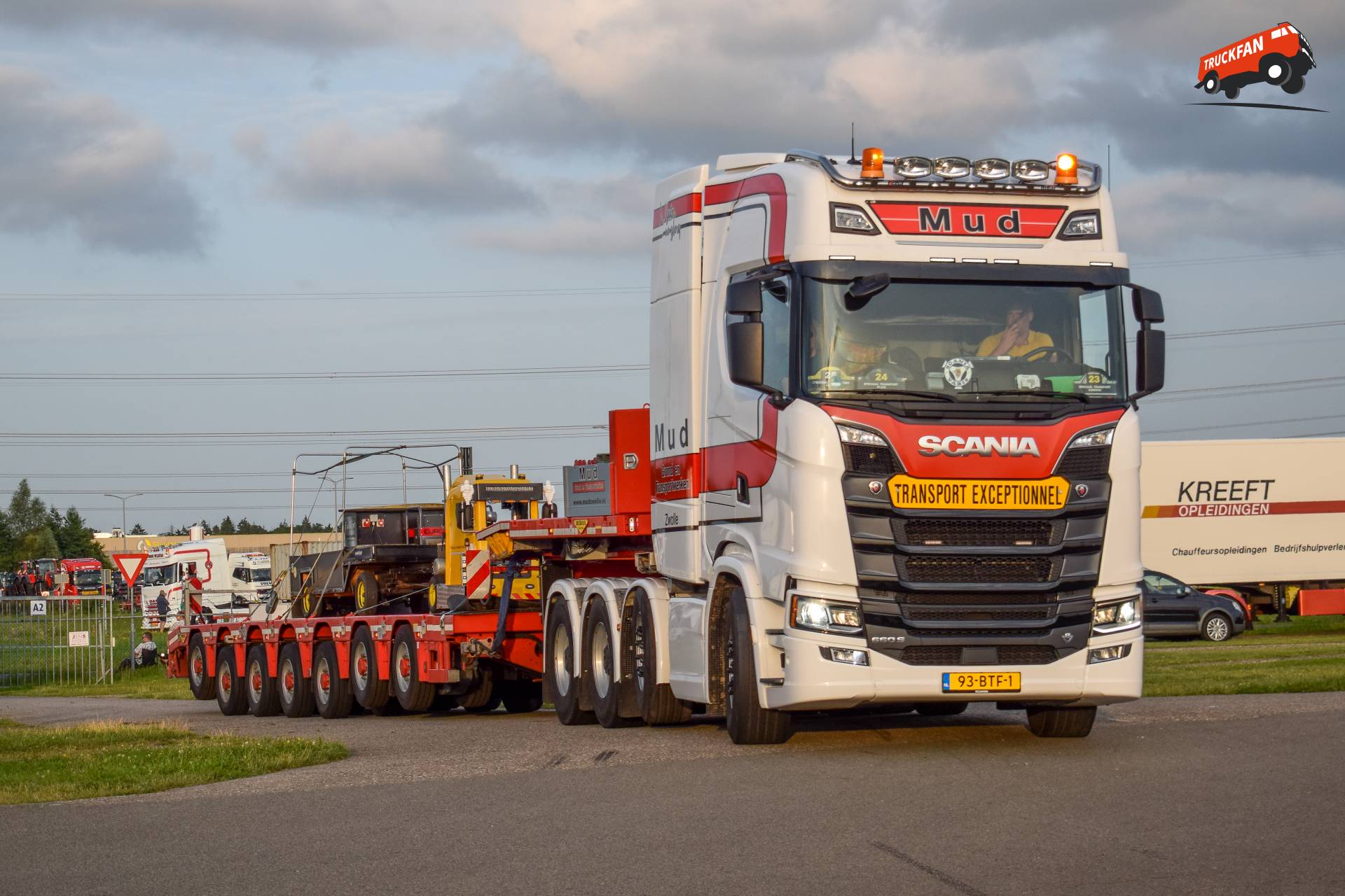Scania NG660S MUD Grond- en Transportwerken Zwolle