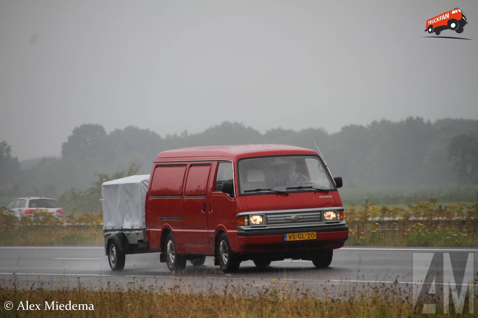 Mazda E2200 bij uittocht Truckstar Festival 2022