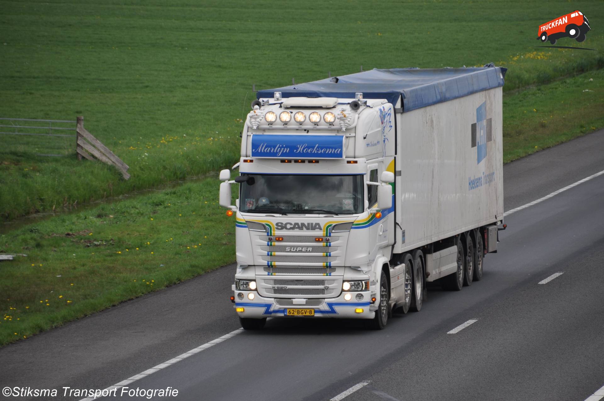 Scania R520 vrachtwagen van Hoeksema Transport