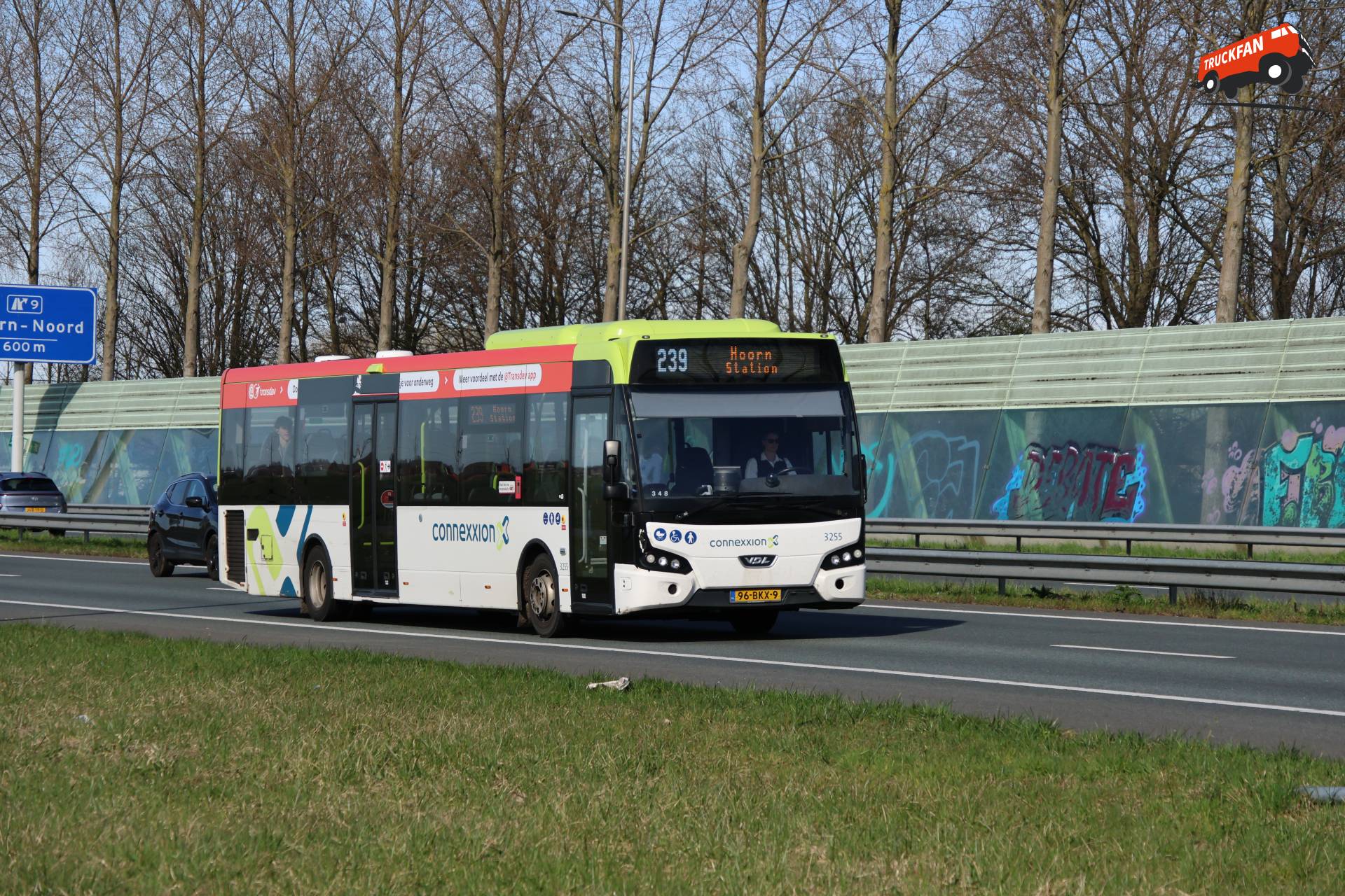VDL Citea bus on A7 Hoorn