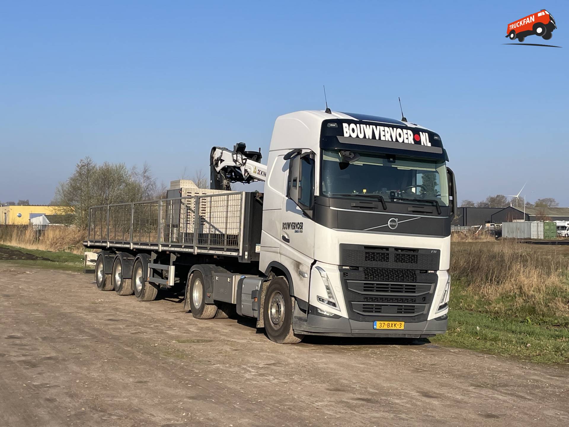 Volvo FH bouwvervoer uit Wageningen