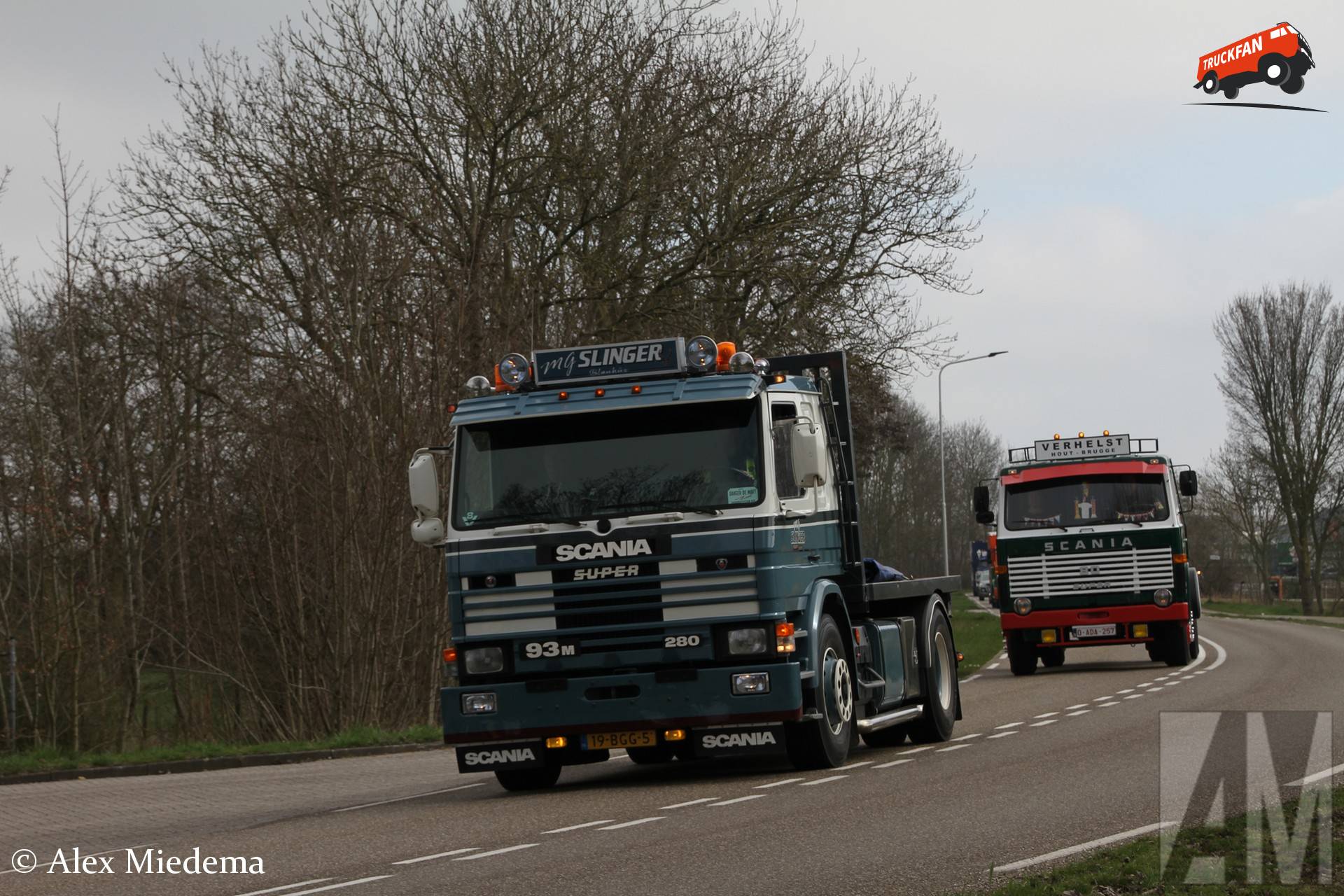 Scania P93M280 vrachtwagen in de noordwesthoek van Friesland