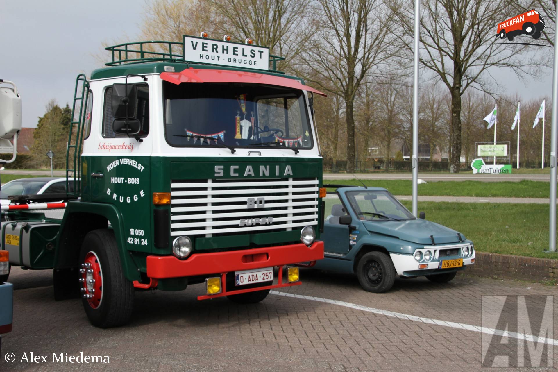 Scania LB80 Super vrachtwagen in de noordwesthoek van Friesland