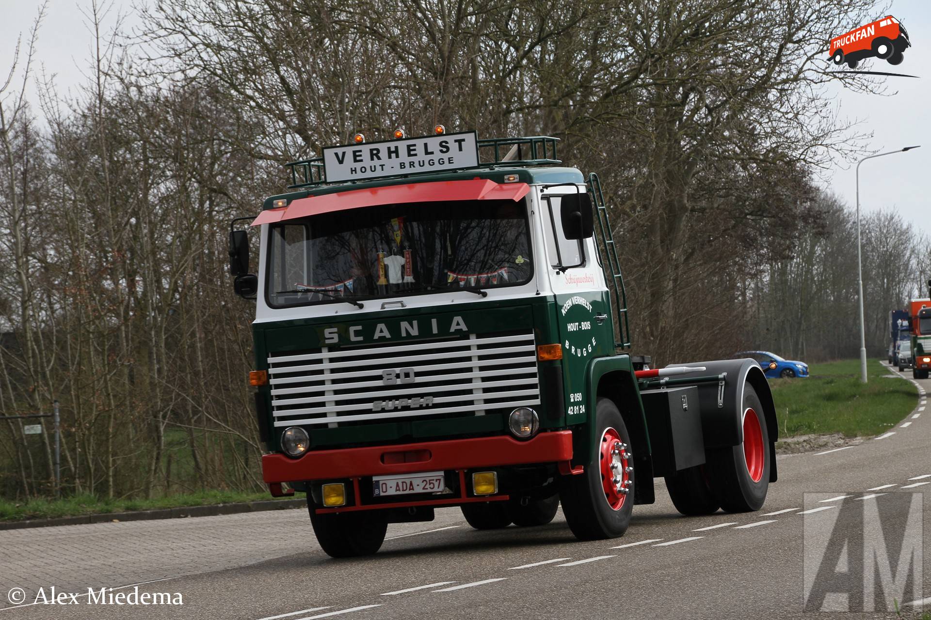 Scania LB80 vrachtwagen in de noordwesthoek van Friesland