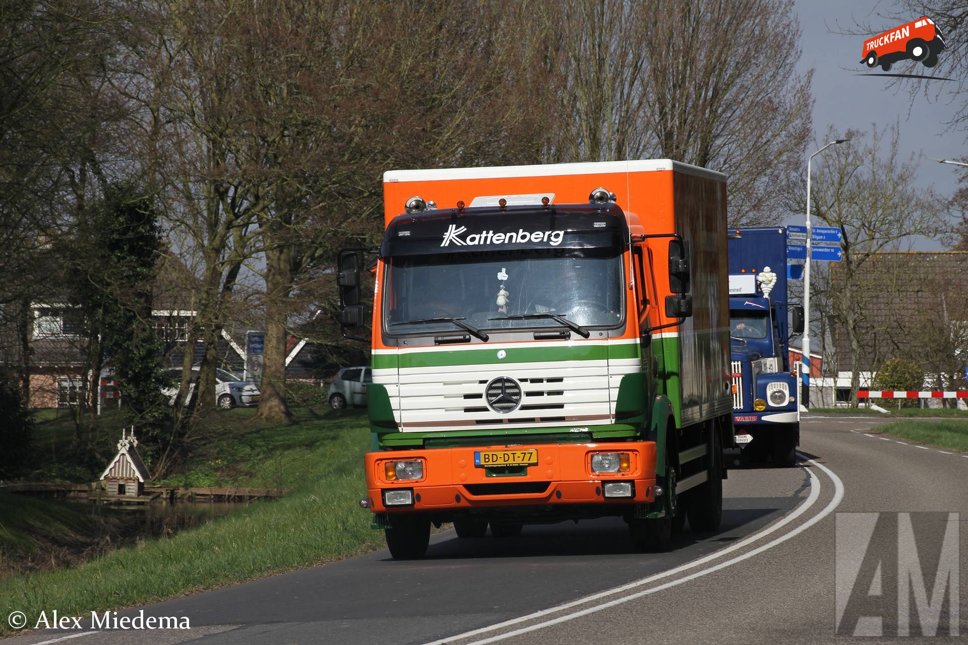 Mercedes-Benz 1624 truck in Fryslân