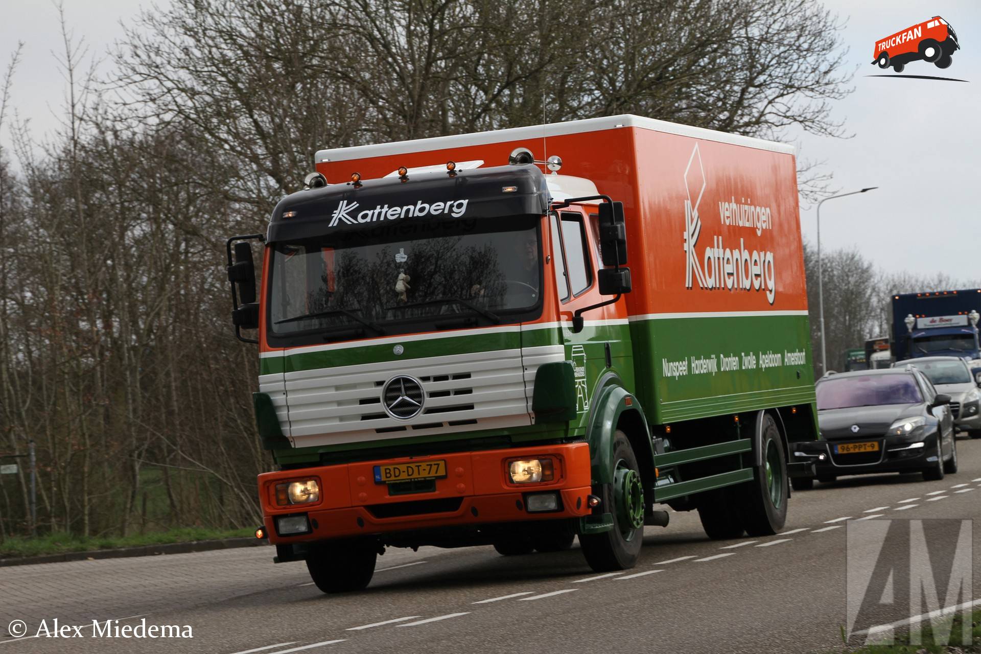 Mercedes-Benz 1624 truck from 1995
