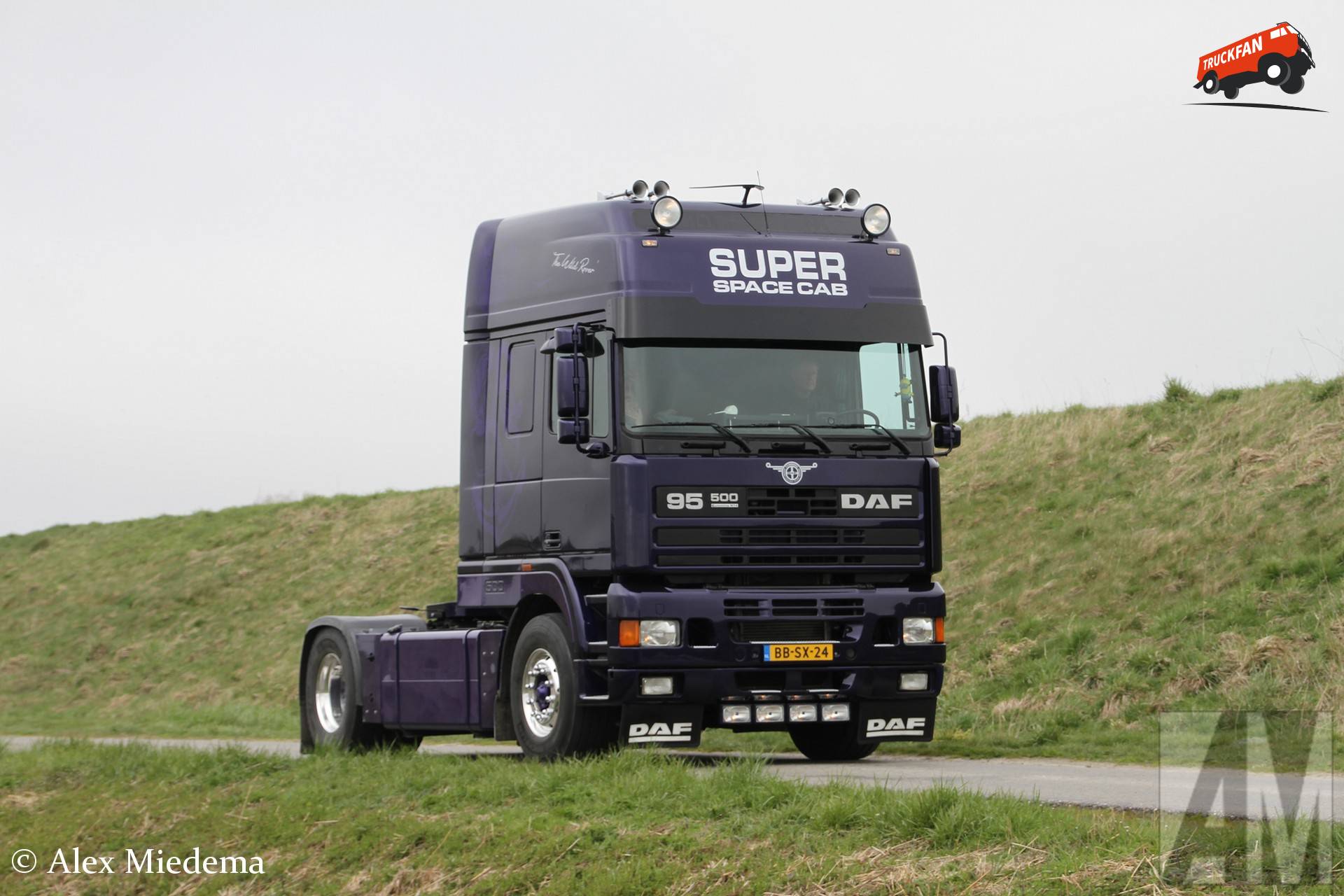 Willem Keesom Transport DAF 95 in Friesland