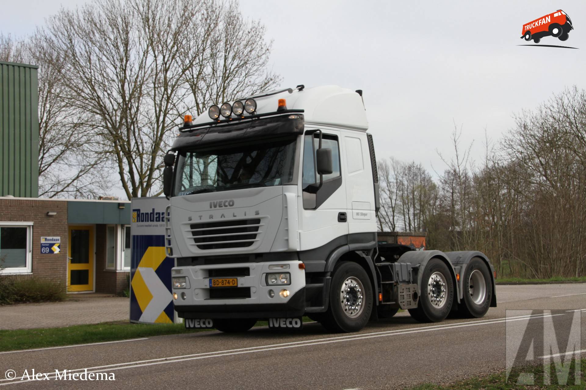Iveco Stralis truck in Noordwesthoek van Fryslân