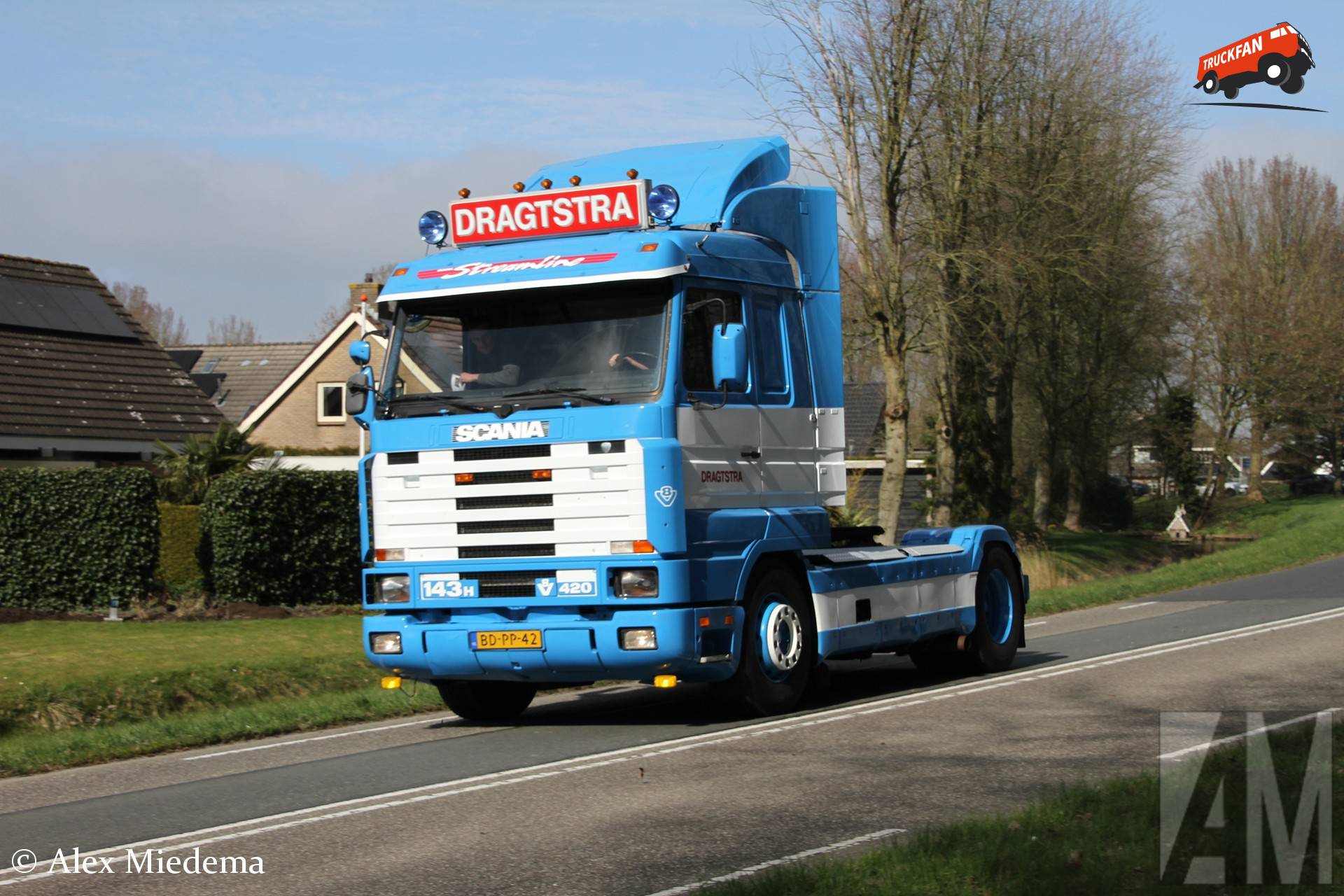 Scania 143 Streamline truck van Dragtstra bij Trucks on Tour