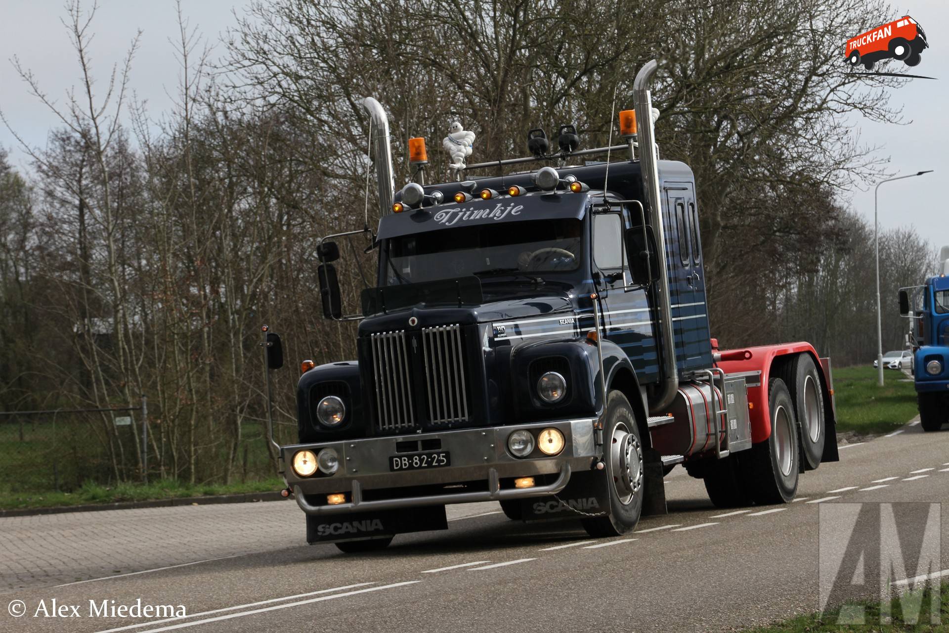 Scania LS110 Super vrachtwagen in Noordwesthoek van Fryslân
