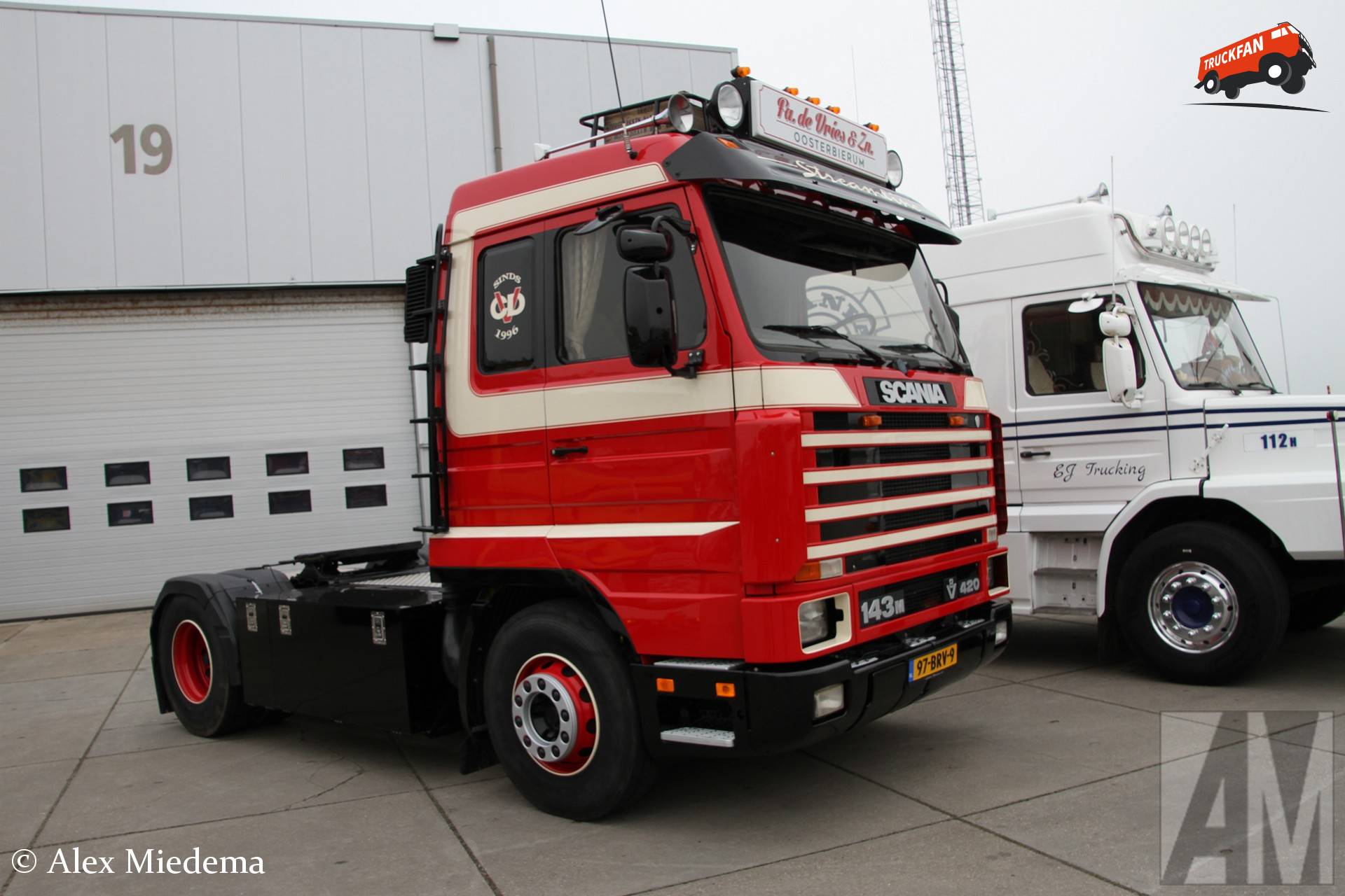Scania 143 Streamline Truck Owned by Fa. de Vries & Zn.
