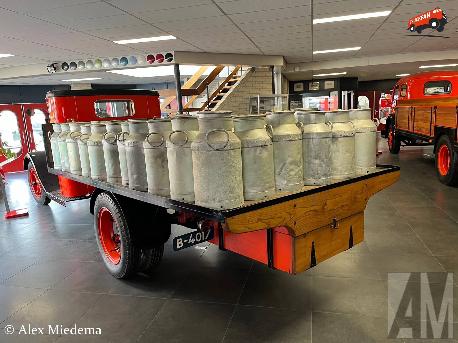 Diamond T met Fries kenteken B-4017
