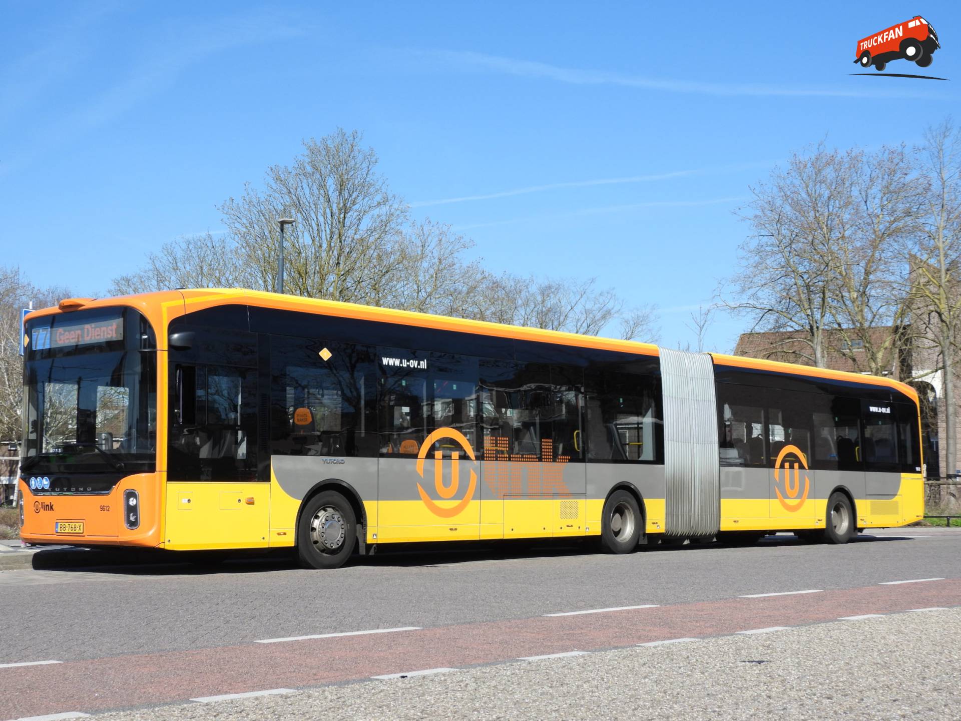Connexxion 9612 elektrische Yutong U18 in Nieuwegein