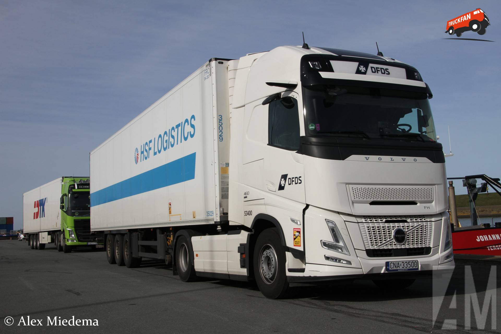 Poolse Volvo FH 460 Aero van DFDS