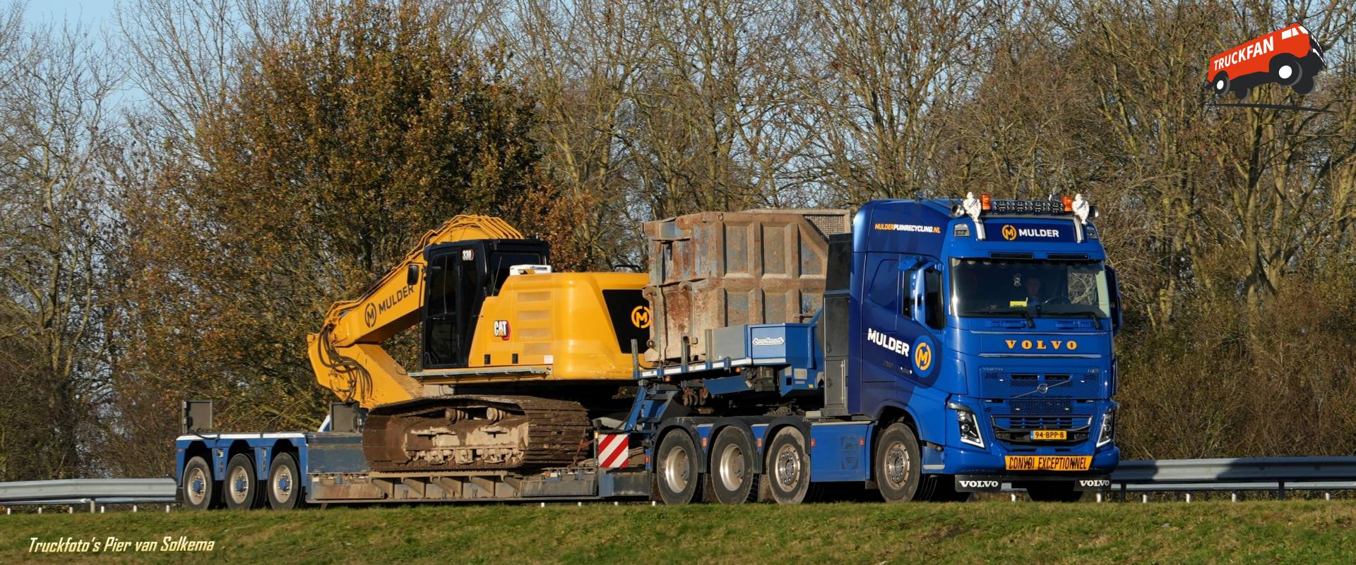 Volvo FH4 truck on A7 near Sneek