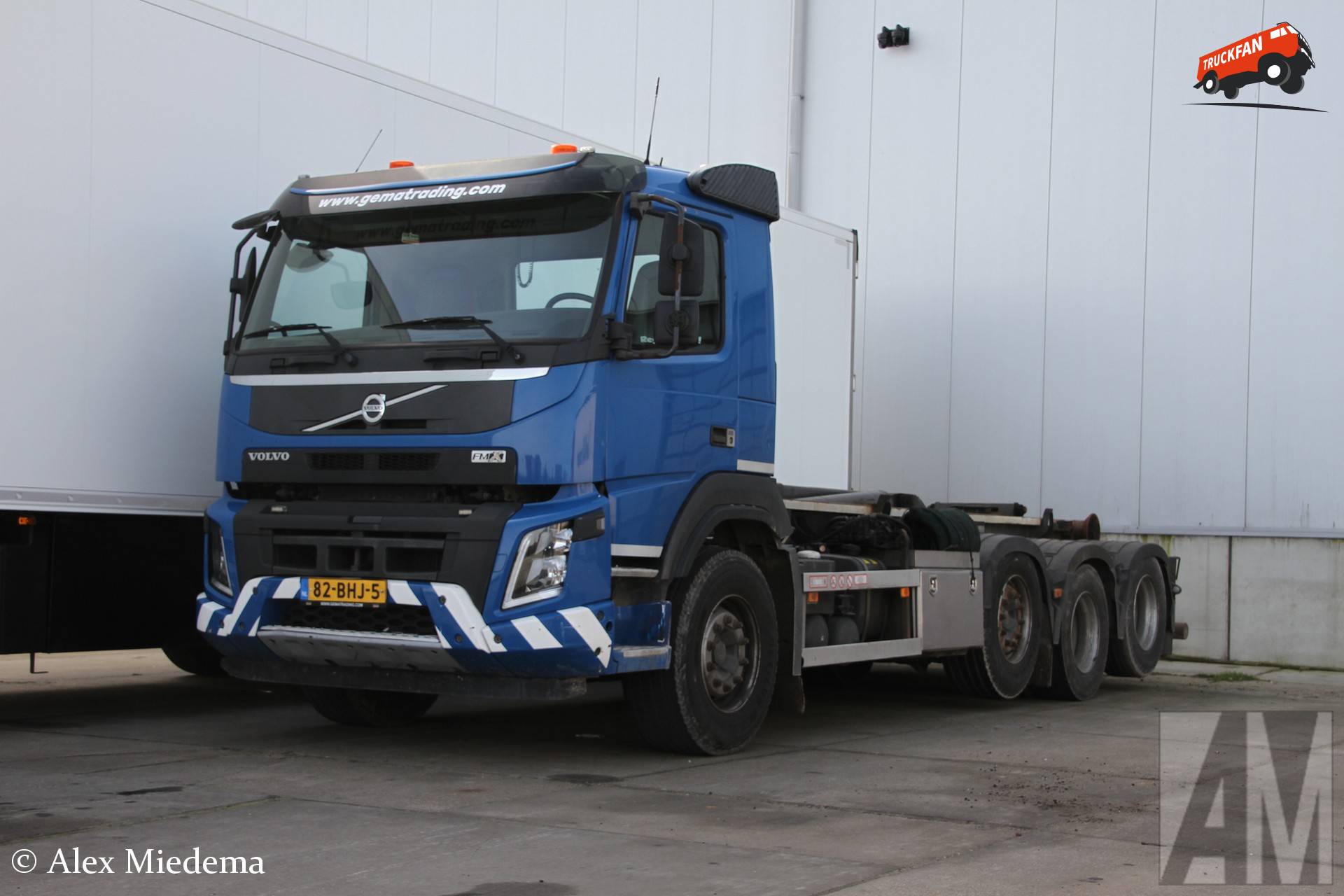 Ex Renewi Volvo FMX containerauto